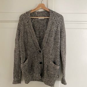 Everlane Chunky Cardigan - Open to Offers 💫